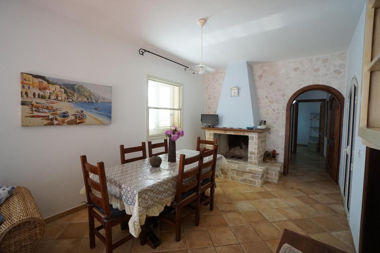 Casa Paola- By The Beach-1,5 Km From Porto Cesareo Exterior photo